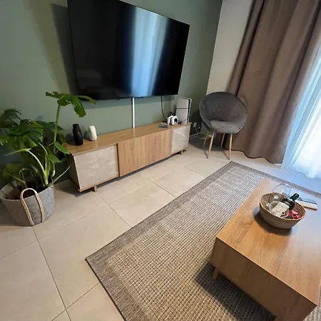 Skippers Apartment *